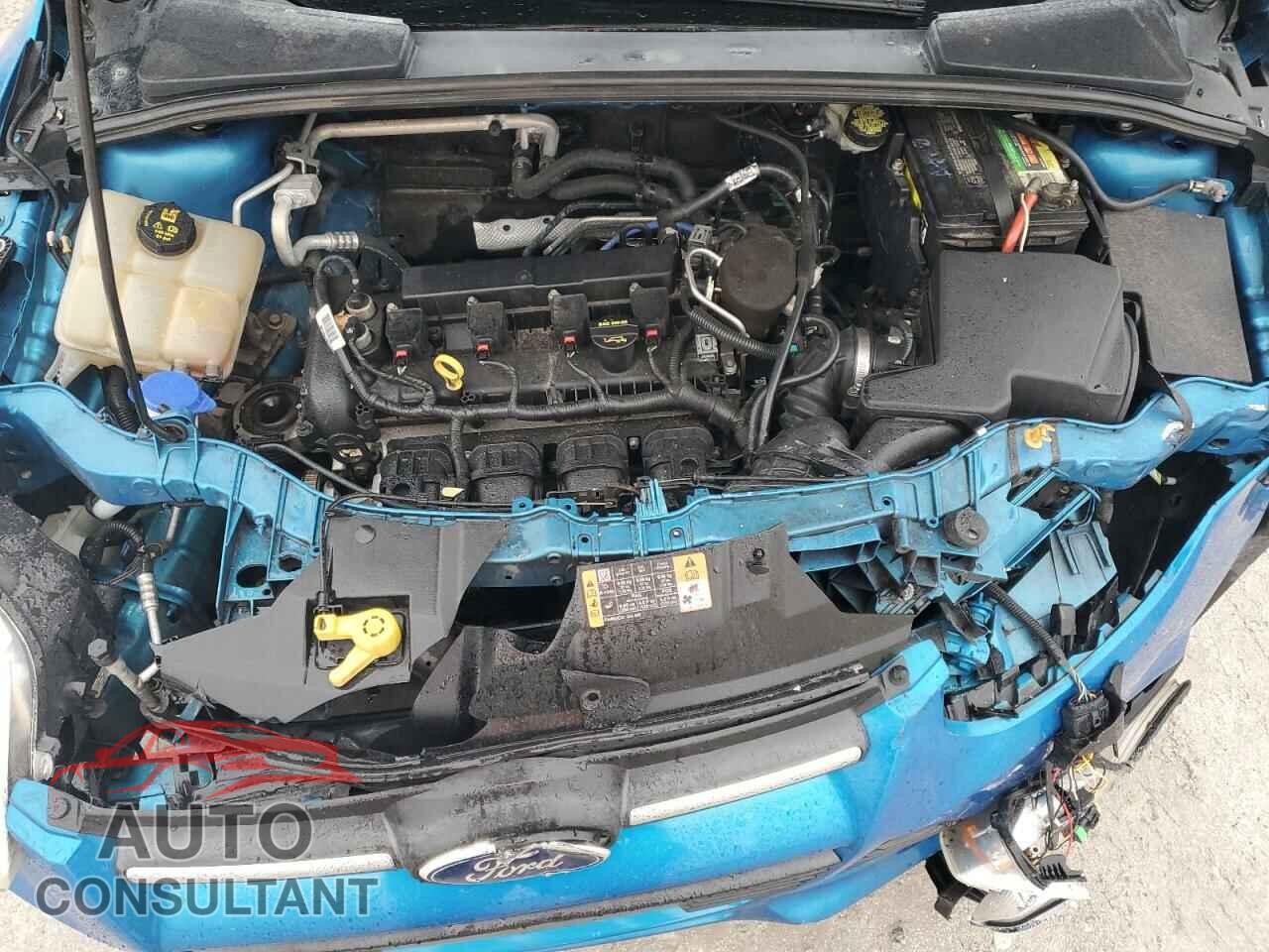 FORD FOCUS 2014 - 1FADP3K2XEL360126