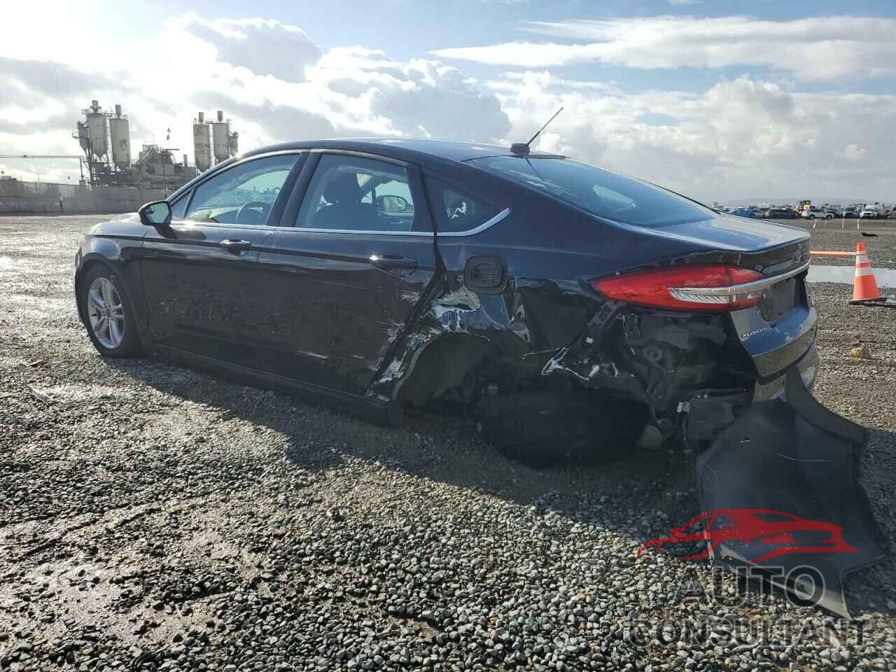 FORD FUSION 2018 - 3FA6P0HDXJR191768