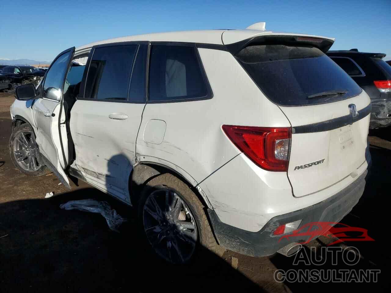 HONDA PASSPORT 2019 - 5FNYF8H5XKB014444