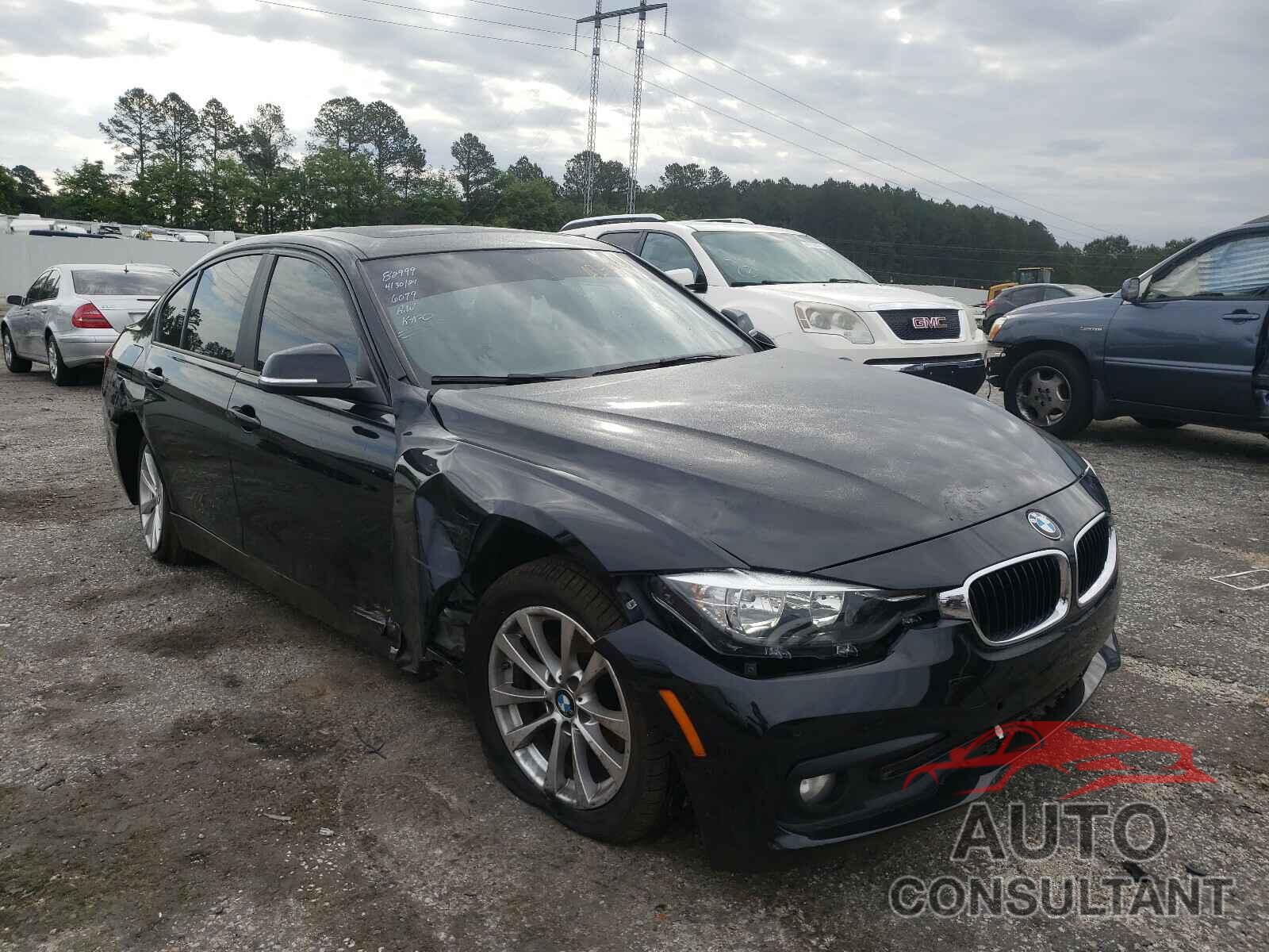 BMW 3 SERIES 2017 - WBA8E1G35HNU16079