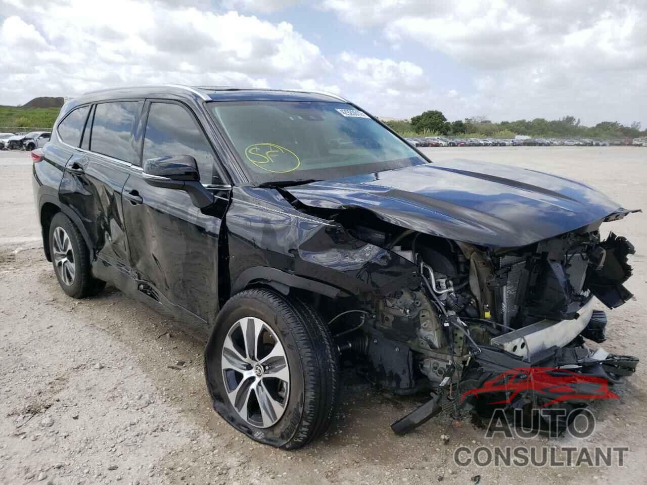 TOYOTA HIGHLANDER 2021 - 5TDHZRBH2MS542459