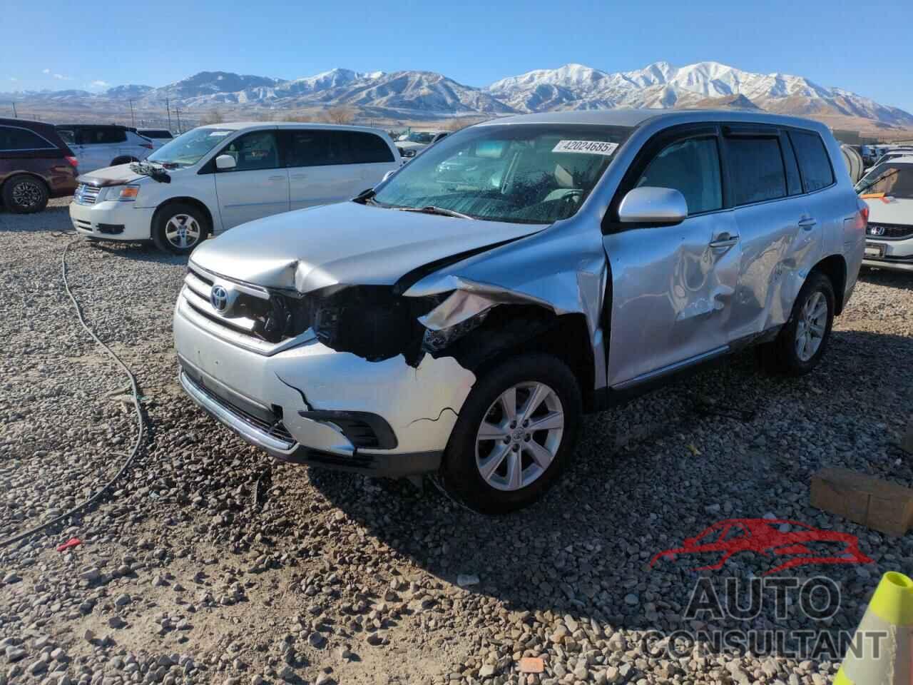 TOYOTA HIGHLANDER 2013 - 5TDBK3EH8DS262435