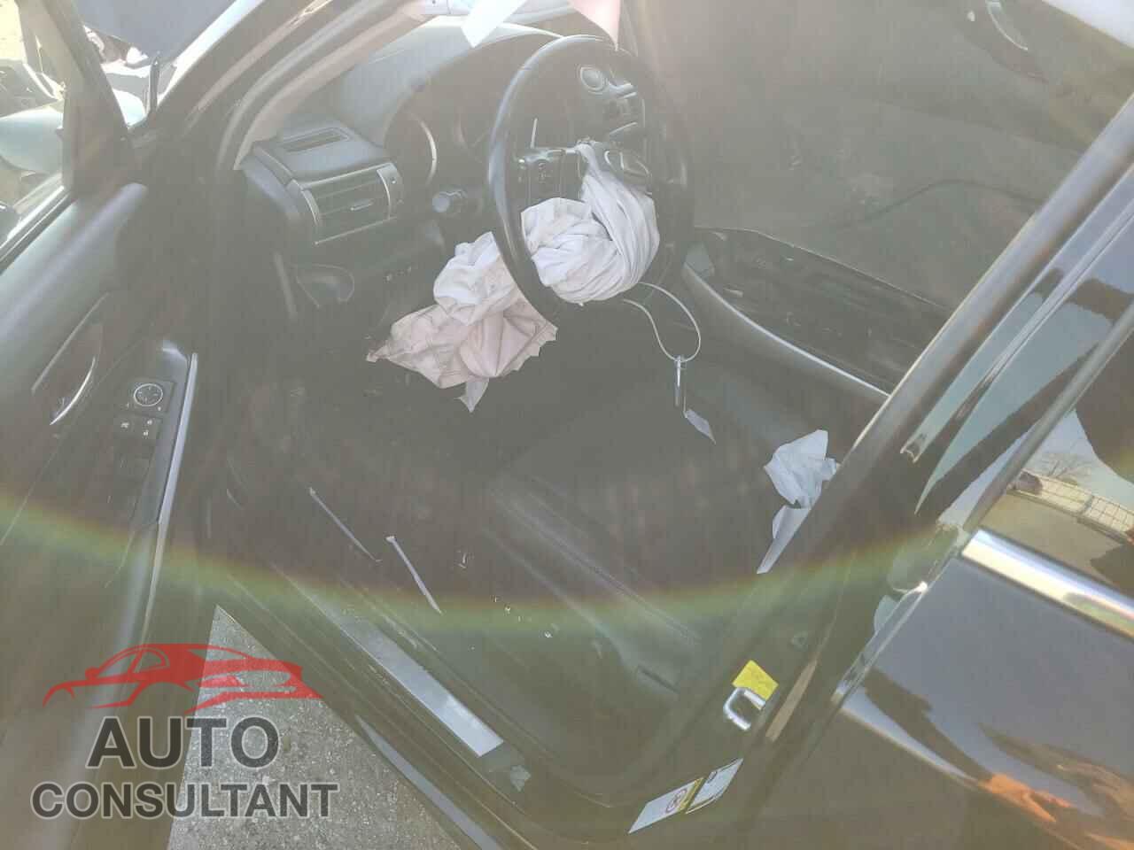 LEXUS IS 2016 - JTHCM1D25G5012773