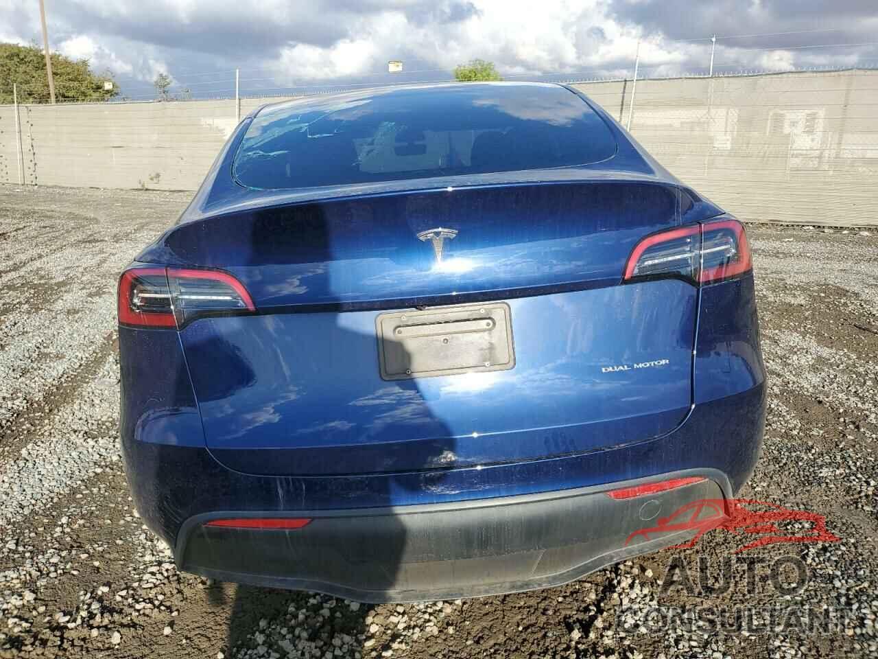 TESLA MODEL Y 2023 - 7SAYGAEE0PF624694