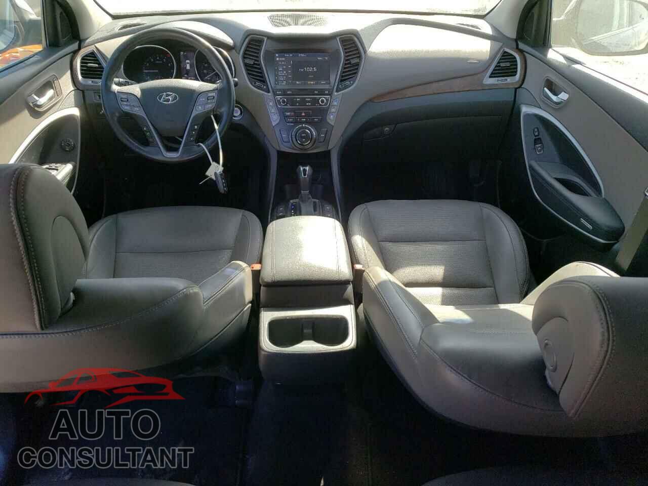 HYUNDAI SANTA FE 2019 - KM8SR4HF5KU299541