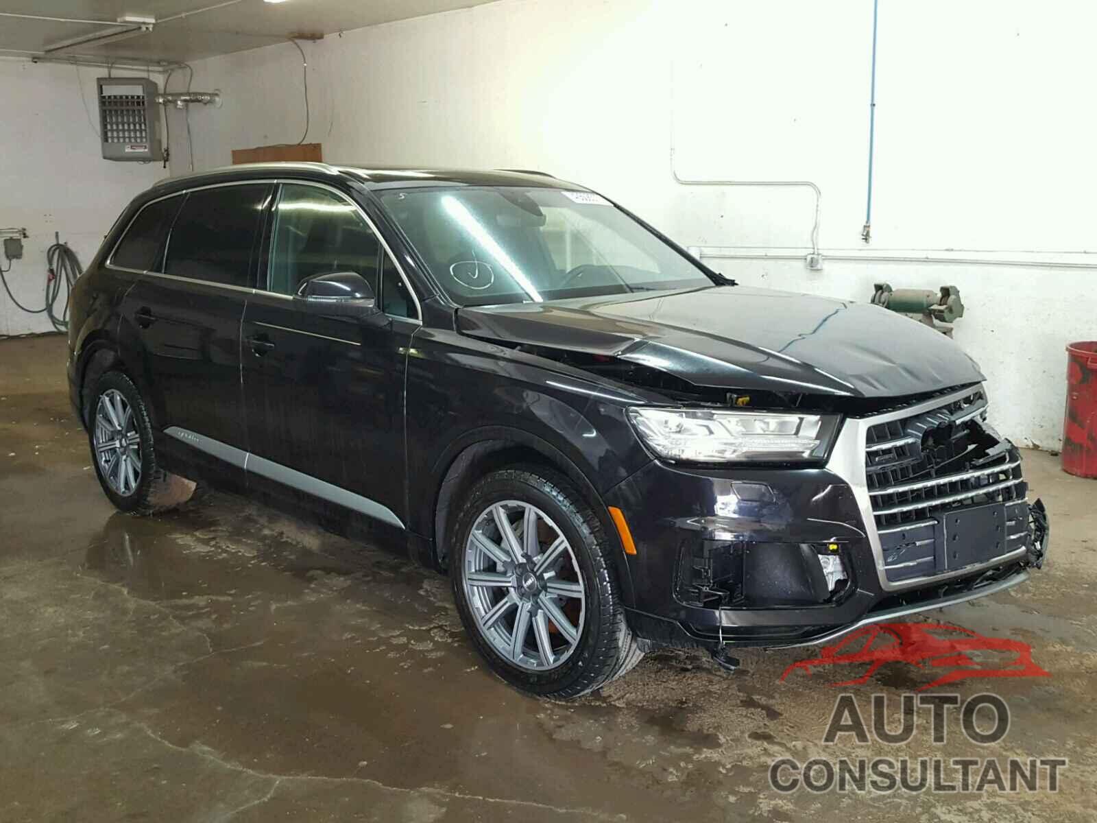 AUDI Q7 2017 - WA1LAAF70HD021921