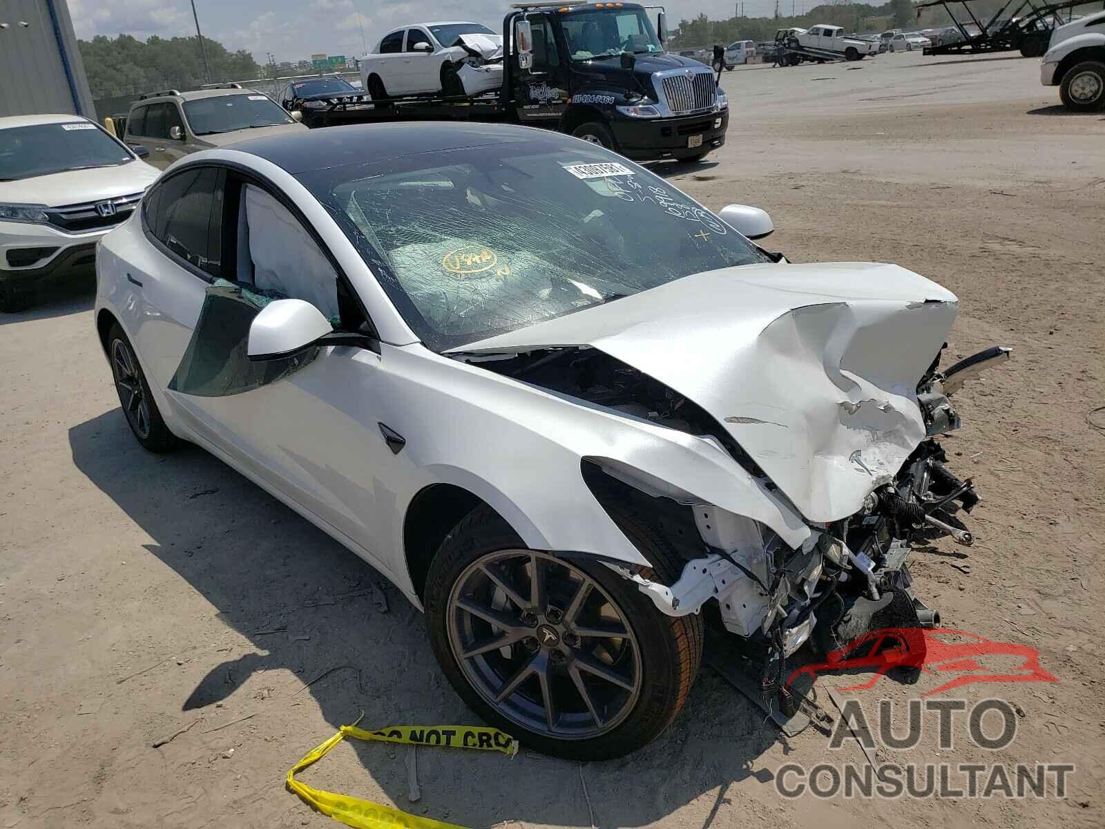 TESLA MODEL 3 2021 - 5YJ3E1EBXMF869596
