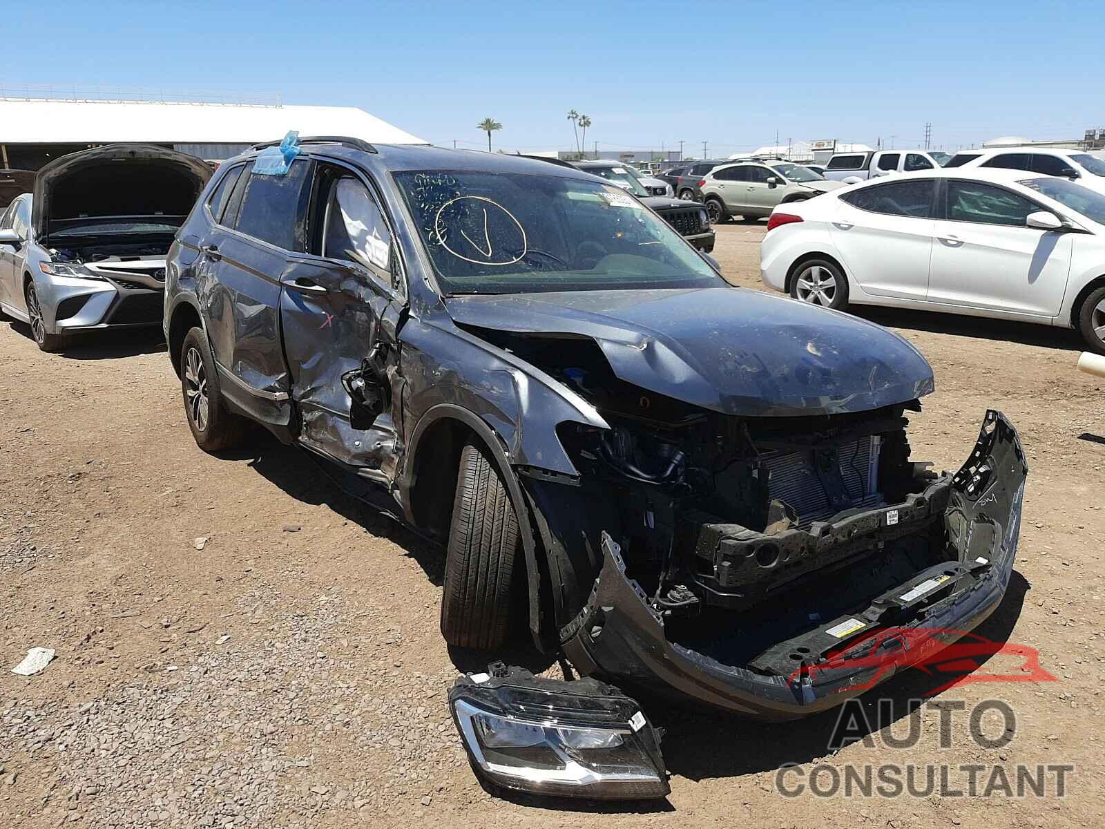 VOLKSWAGEN TIGUAN 2021 - 3VV2B7AX8MM049099