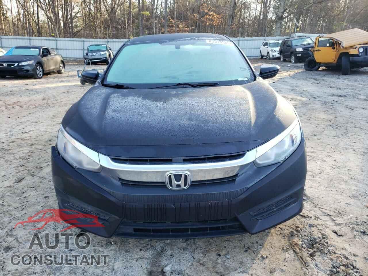 HONDA CIVIC 2017 - 19XFC2F78HE043165