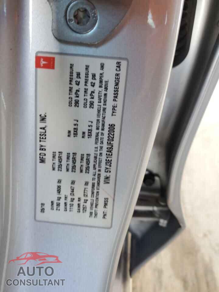 TESLA MODEL 3 2018 - 5YJ3E1EA9JF022006
