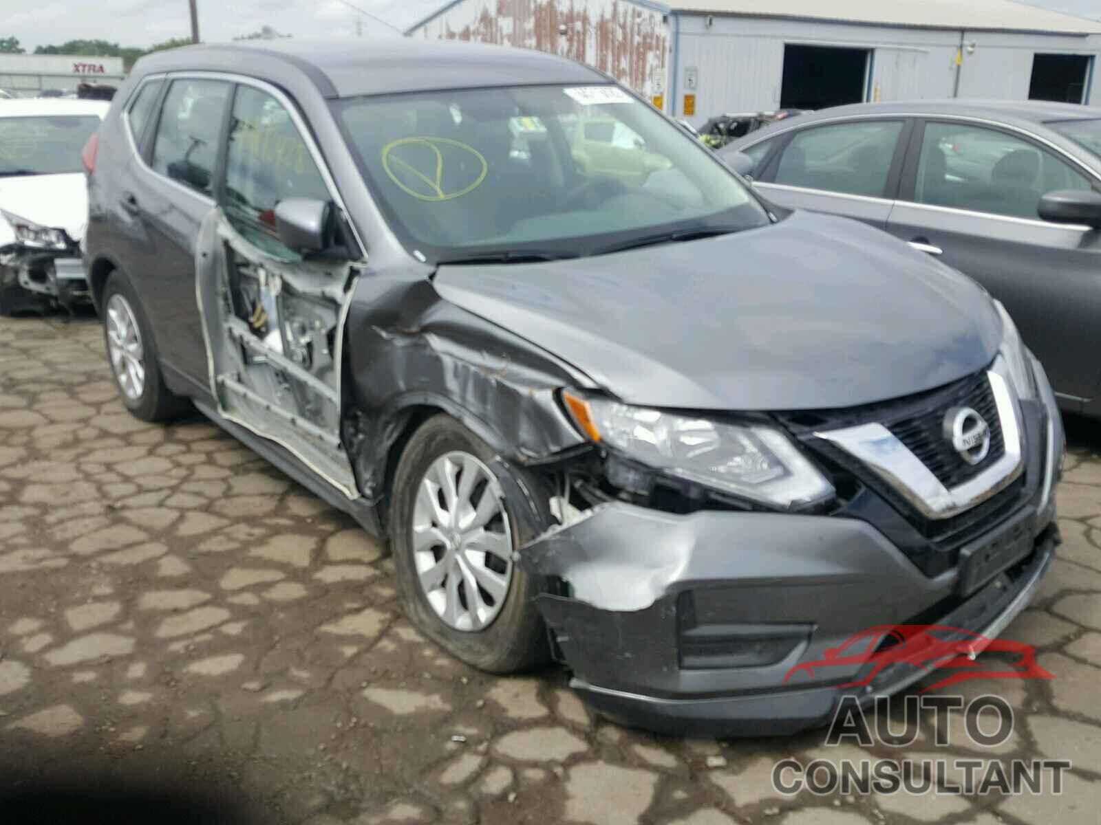 NISSAN ROGUE S 2017 - KNMAT2MV0HP554946