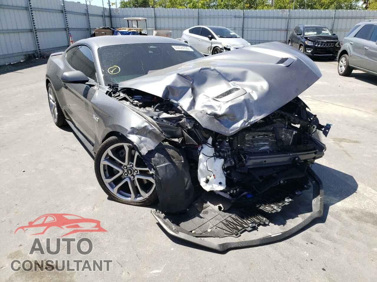 FORD MUSTANG 2021 - 1FA6P8CF4M5138658
