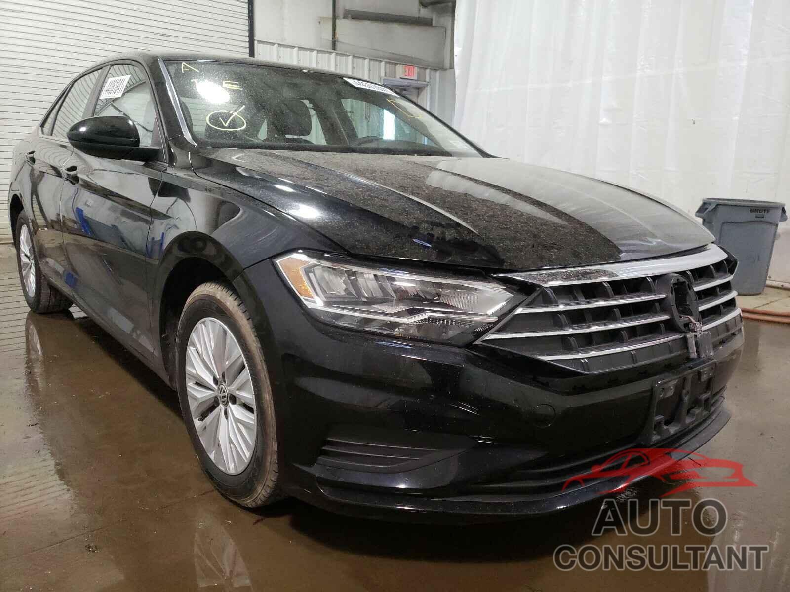 VOLKSWAGEN JETTA 2019 - 3VWC57BU7KM008309