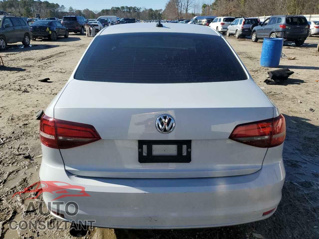 VOLKSWAGEN JETTA 2017 - 3VWDB7AJ0HM402568