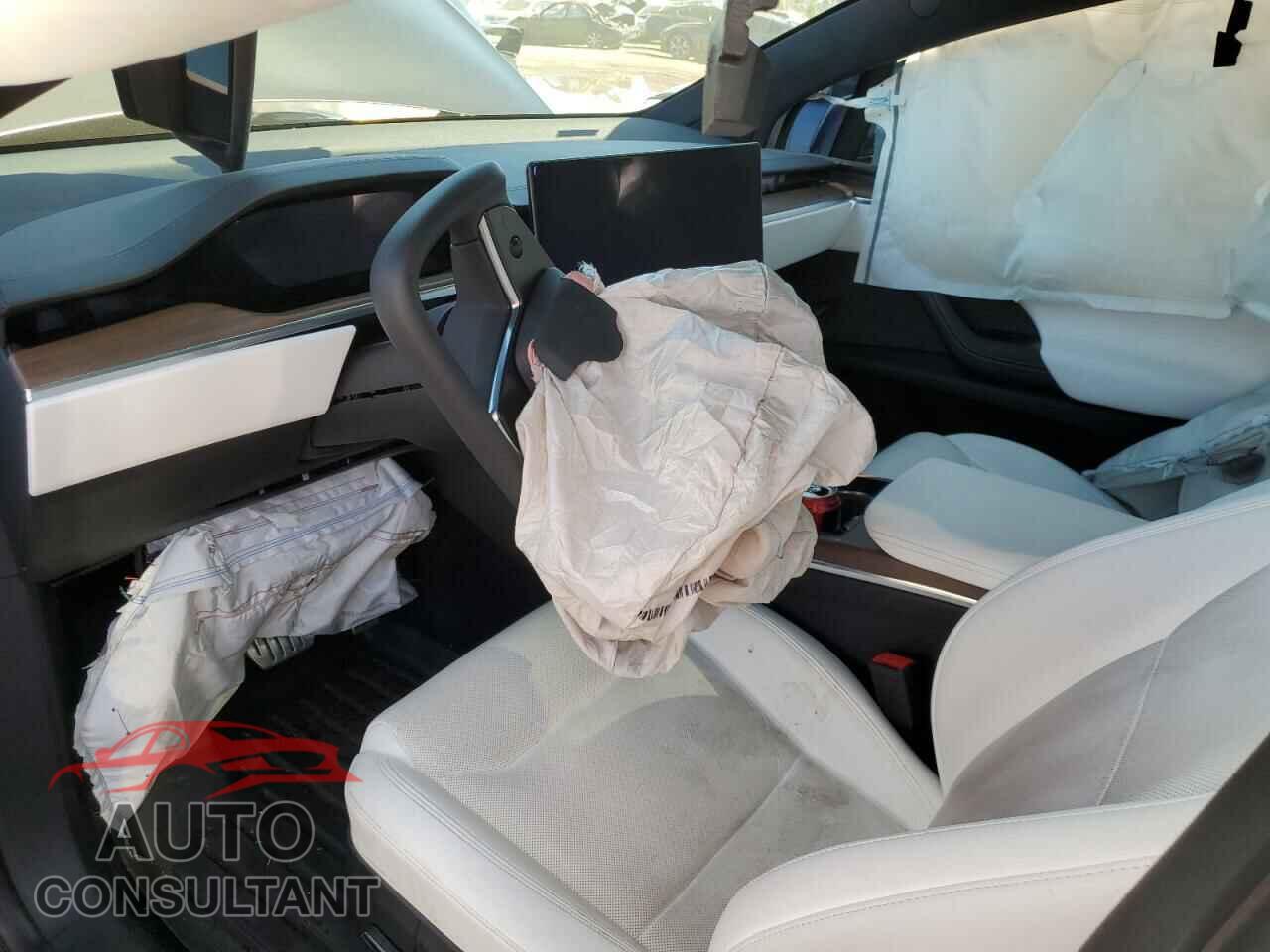 TESLA MODEL X 2022 - 7SAXCAE5XNF349727