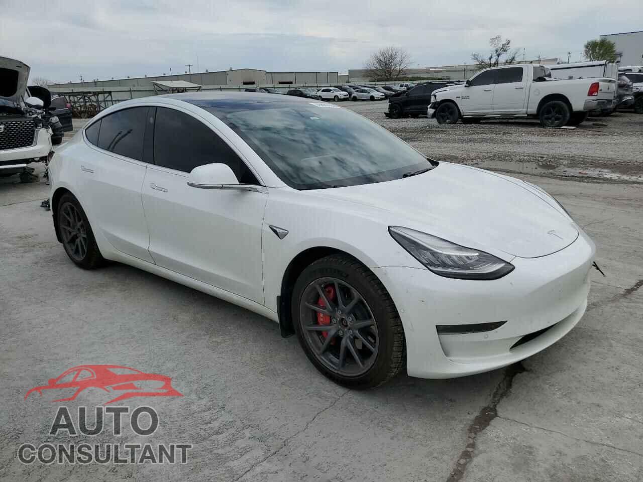 TESLA MODEL 3 2020 - 5YJ3E1EB3LF637338