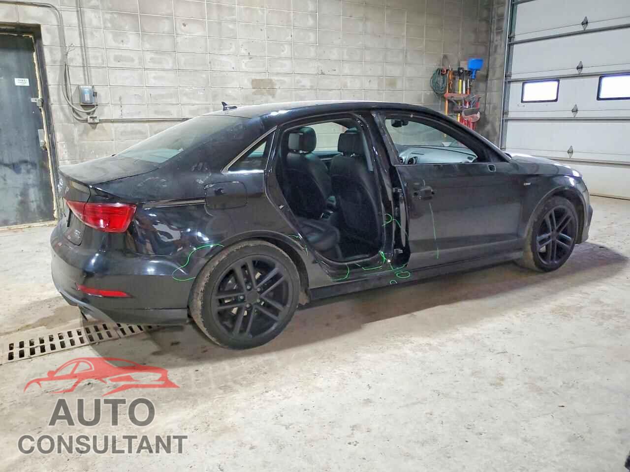 AUDI A3 2017 - WAUJ8GFF3H1070936