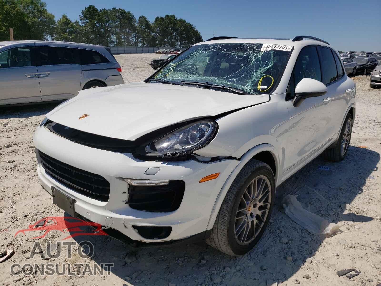 PORSCHE CAYENNE 2017 - WP1AA2A26HKA85857