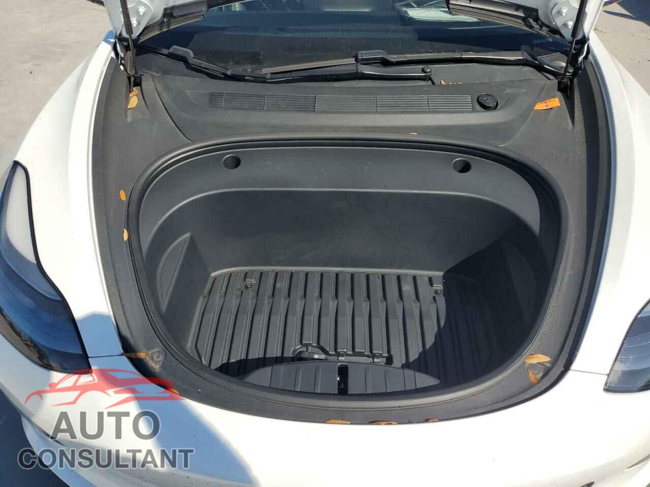 TESLA MODEL 3 2021 - 5YJ3E1EA4MF014660