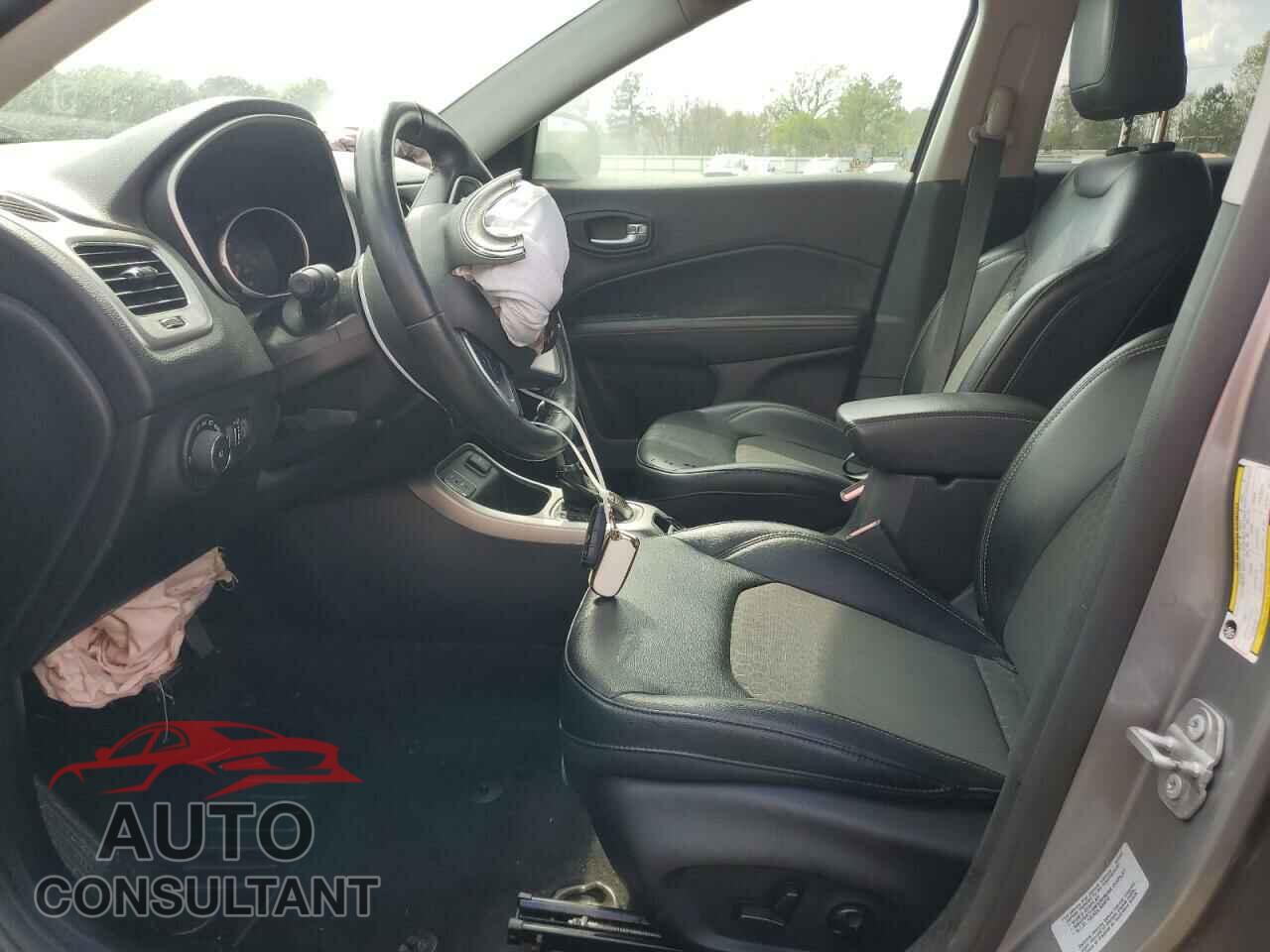 JEEP COMPASS 2017 - 3C4NJCBB9HT647515