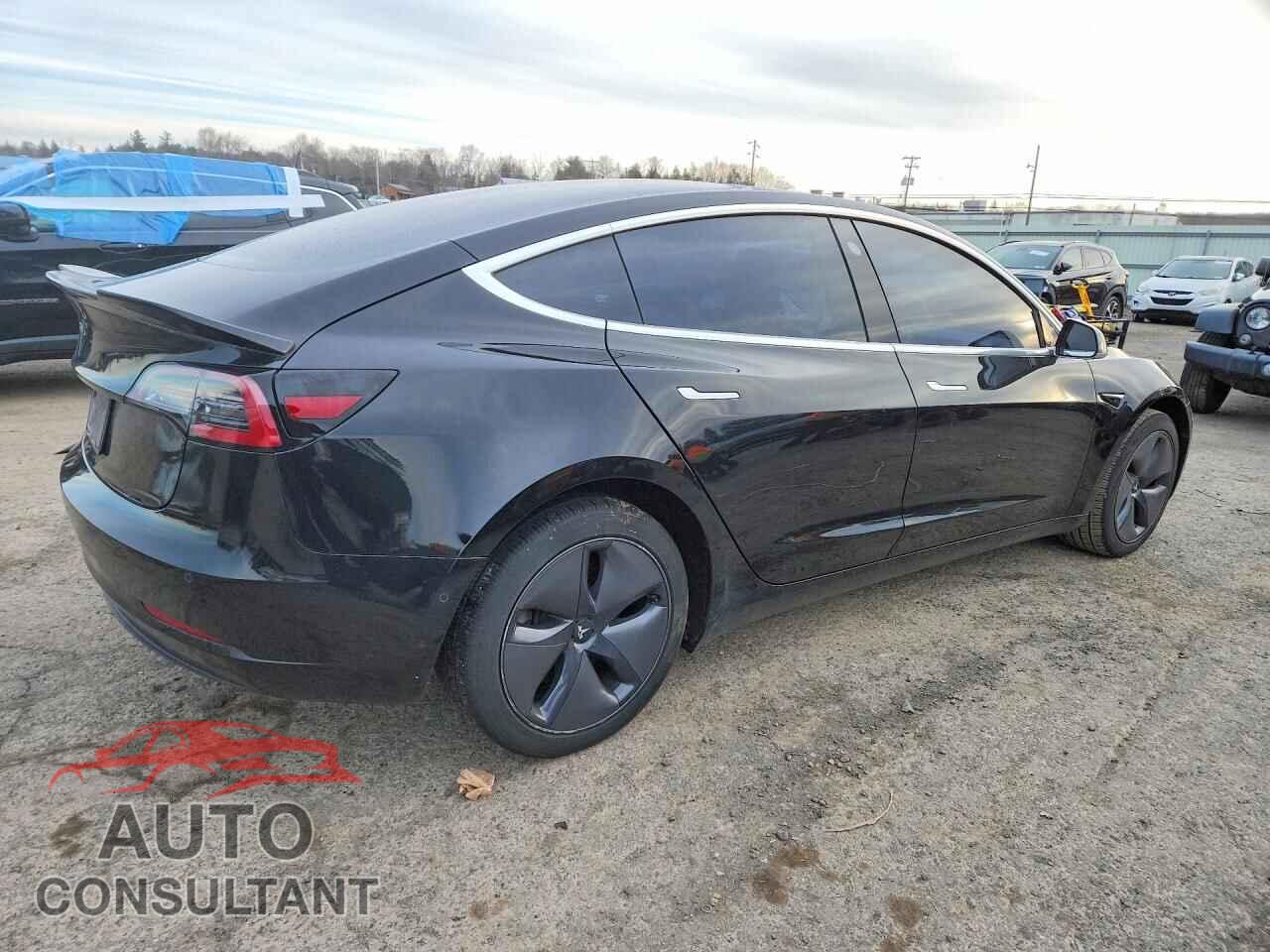 TESLA MODEL 3 2019 - 5YJ3E1EA6KF193264
