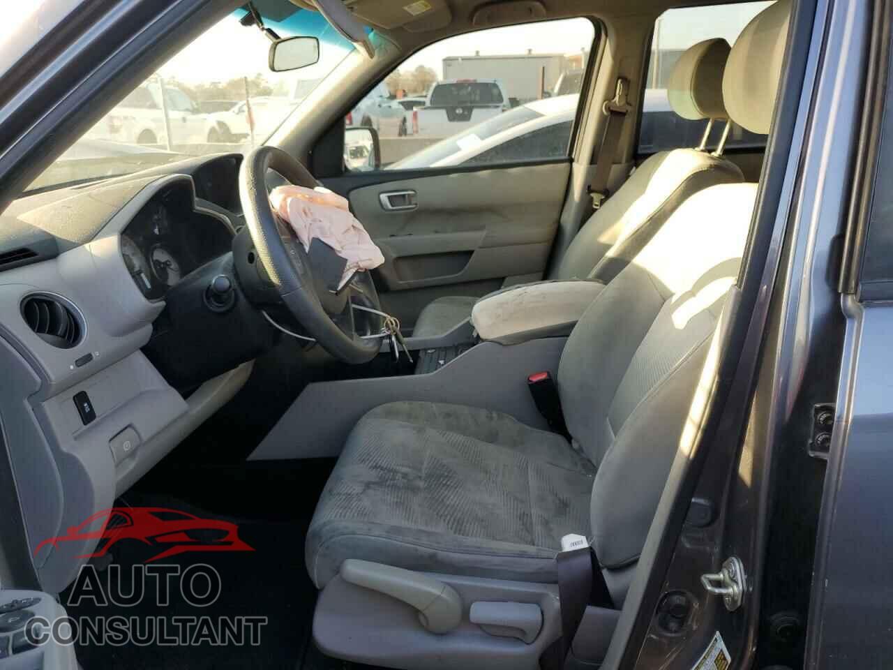 HONDA PILOT 2014 - 5FNYF3H2XEB011430
