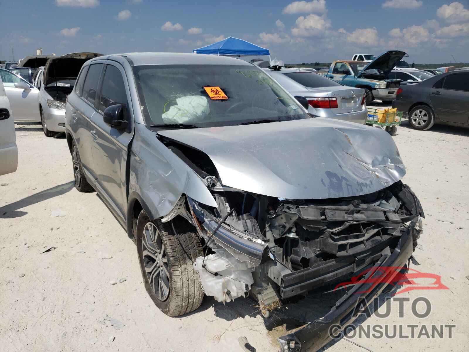 MITSUBISHI OUTLANDER 2018 - JA4AD2A34JZ071609