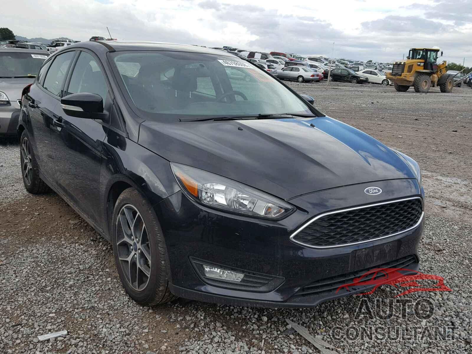 FORD FOCUS 2017 - 1FADP3M26HL208068