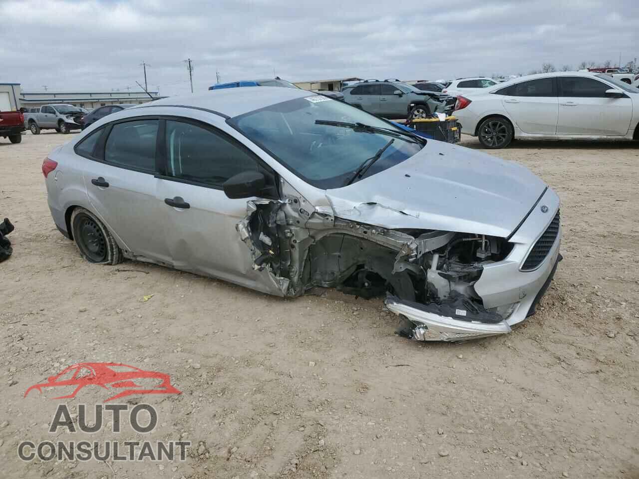 FORD FOCUS 2018 - 1FADP3E29JL277549