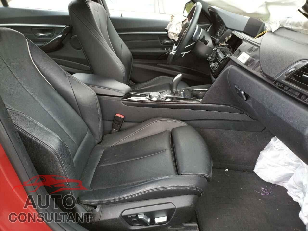 BMW 3 SERIES 2016 - WBA8E9G57GNU28913