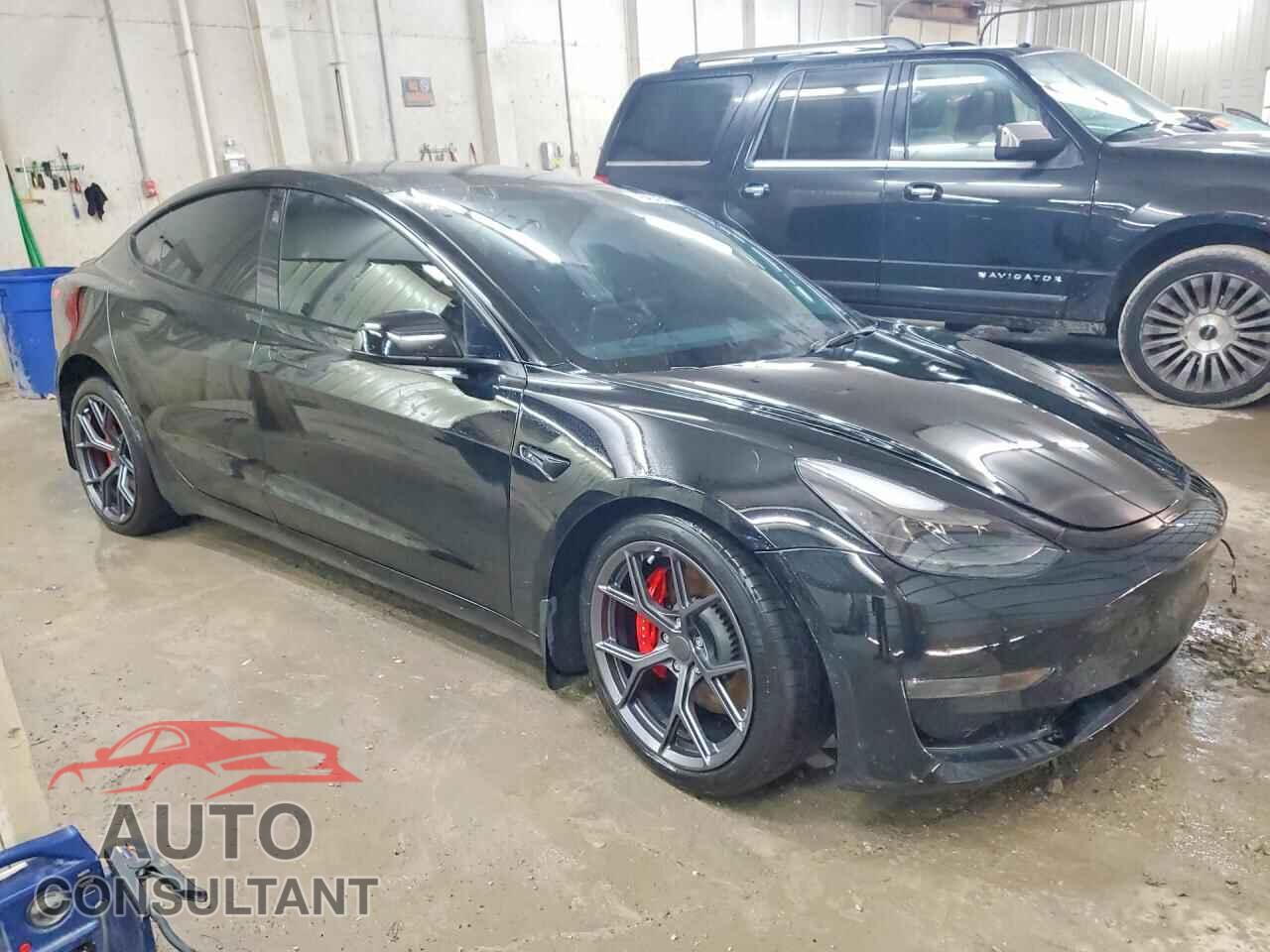 TESLA MODEL 3 2023 - 5YJ3E1EC4PF421724