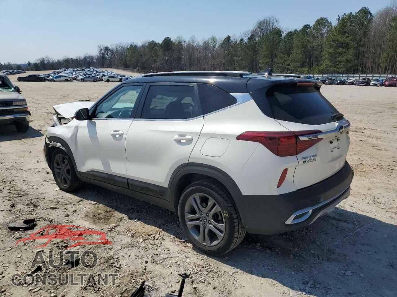 KIA SELTOS 2021 - KNDEU2AA8M7121014