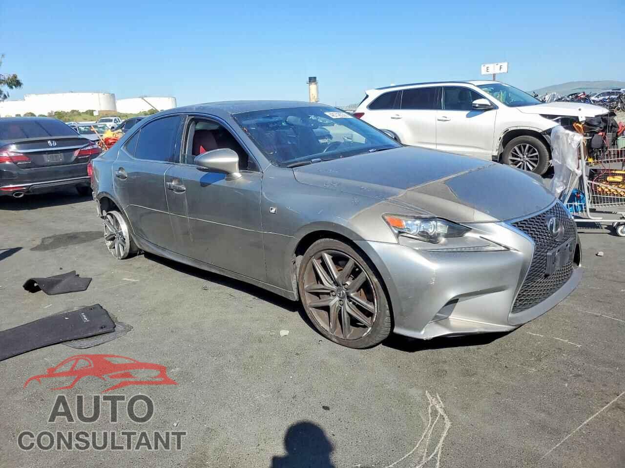 LEXUS IS 2015 - JTHBE1D29F5016428