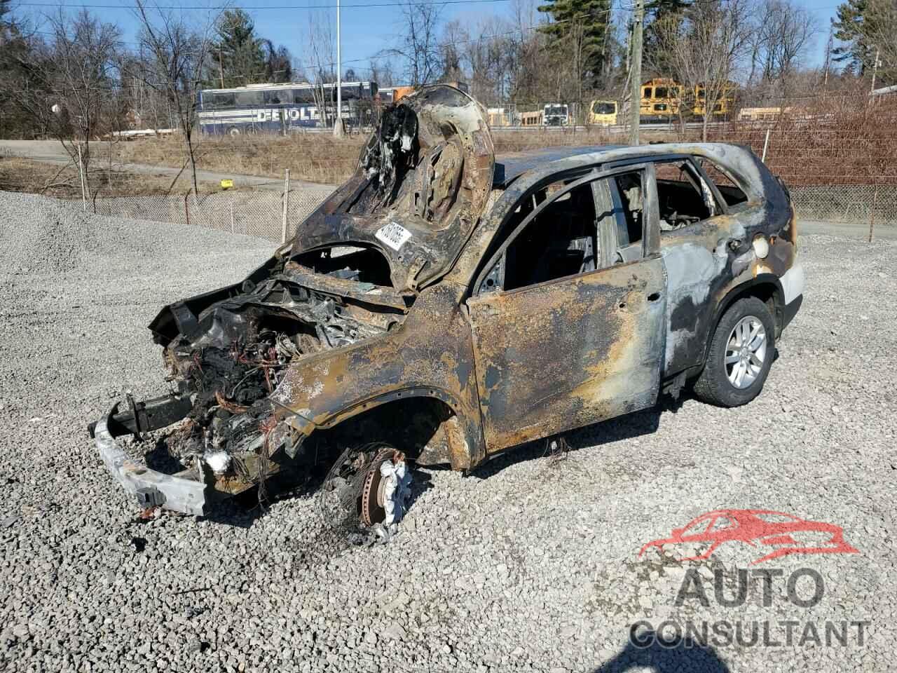 KIA SORENTO 2014 - 5XYKTCA66EG456381