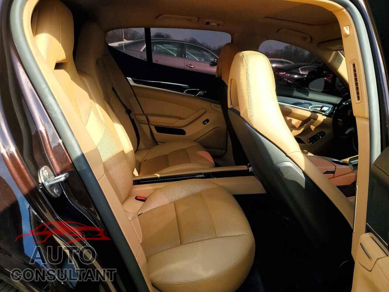 PORSCHE PANAMERA 2015 - WP0AA2A75FL007445