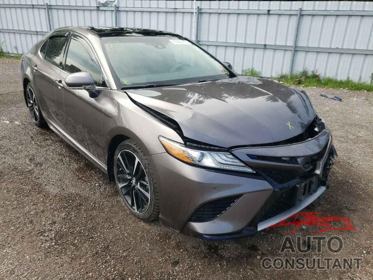TOYOTA CAMRY 2018 - 4T1B61HK2JU112629