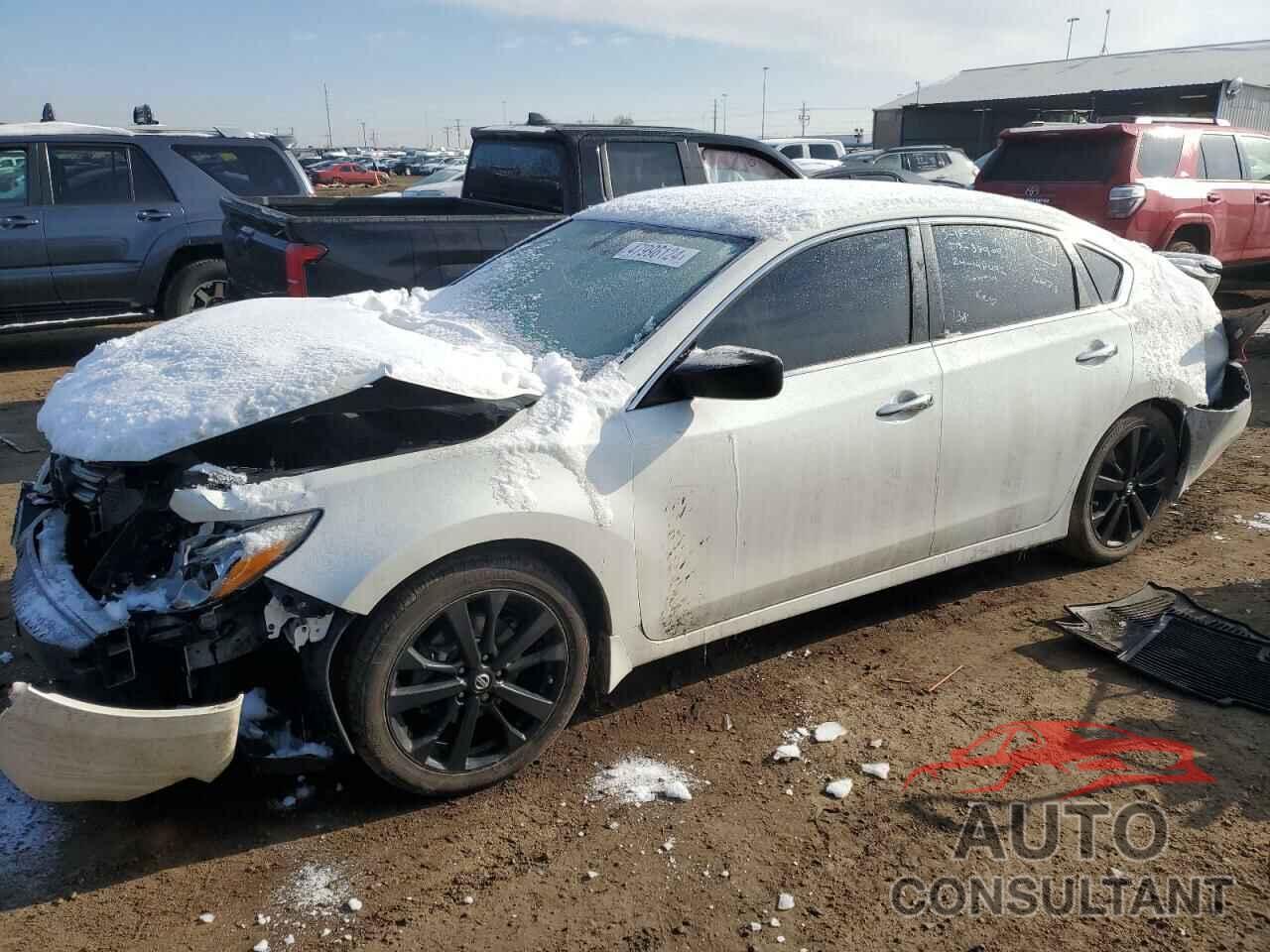 NISSAN ALTIMA 2018 - 1N4AL3AP4JC262473