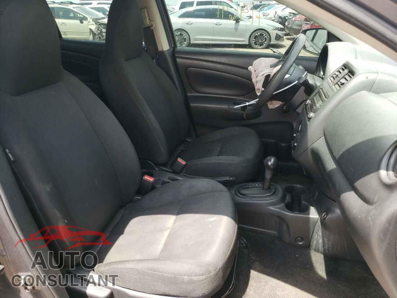 NISSAN VERSA 2017 - 3N1CN7AP2HL856288