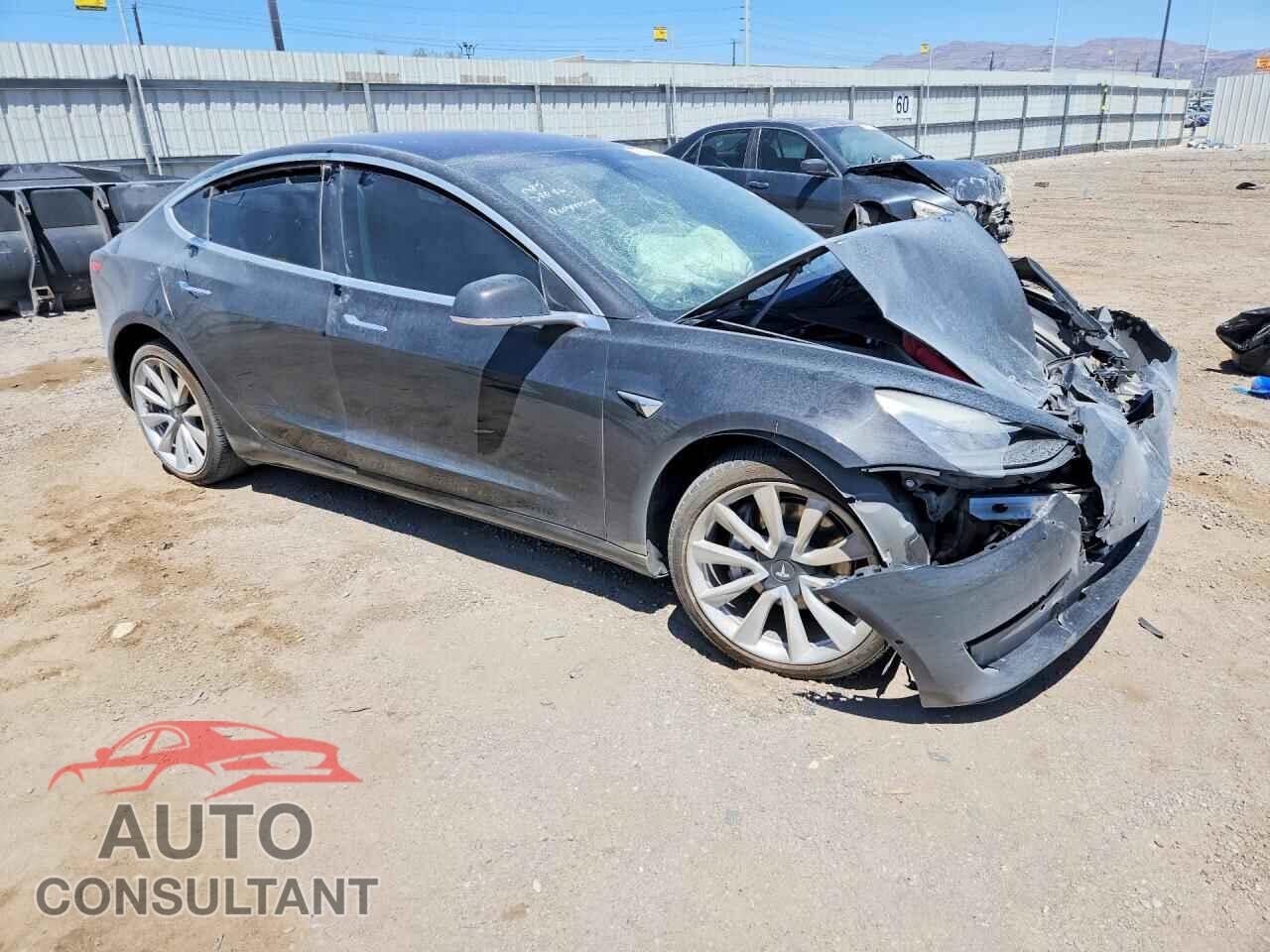 TESLA MODEL 3 2018 - 5YJ3E1EA5JF176325
