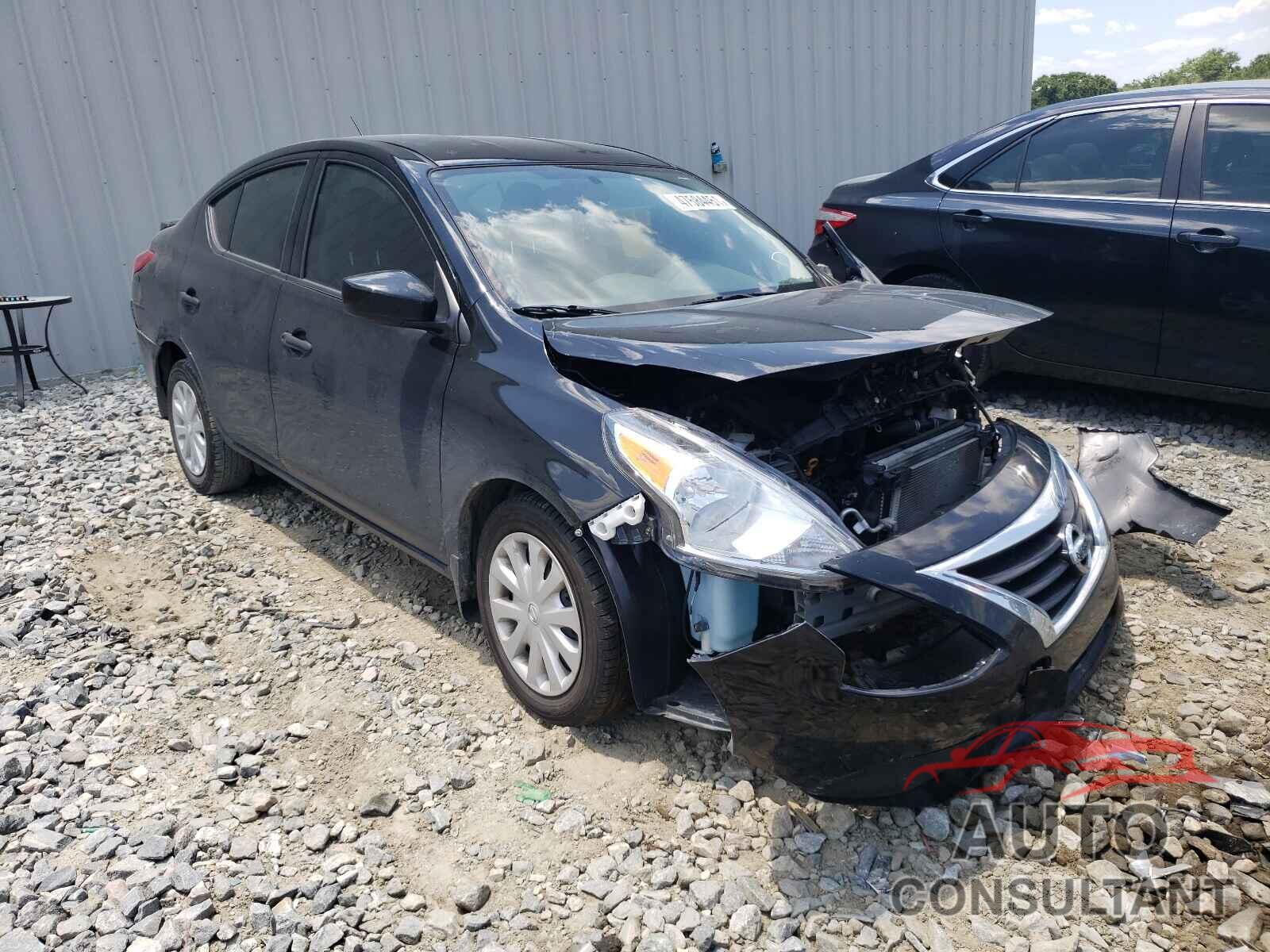 NISSAN VERSA 2019 - 3N1CN7AP4KL804944
