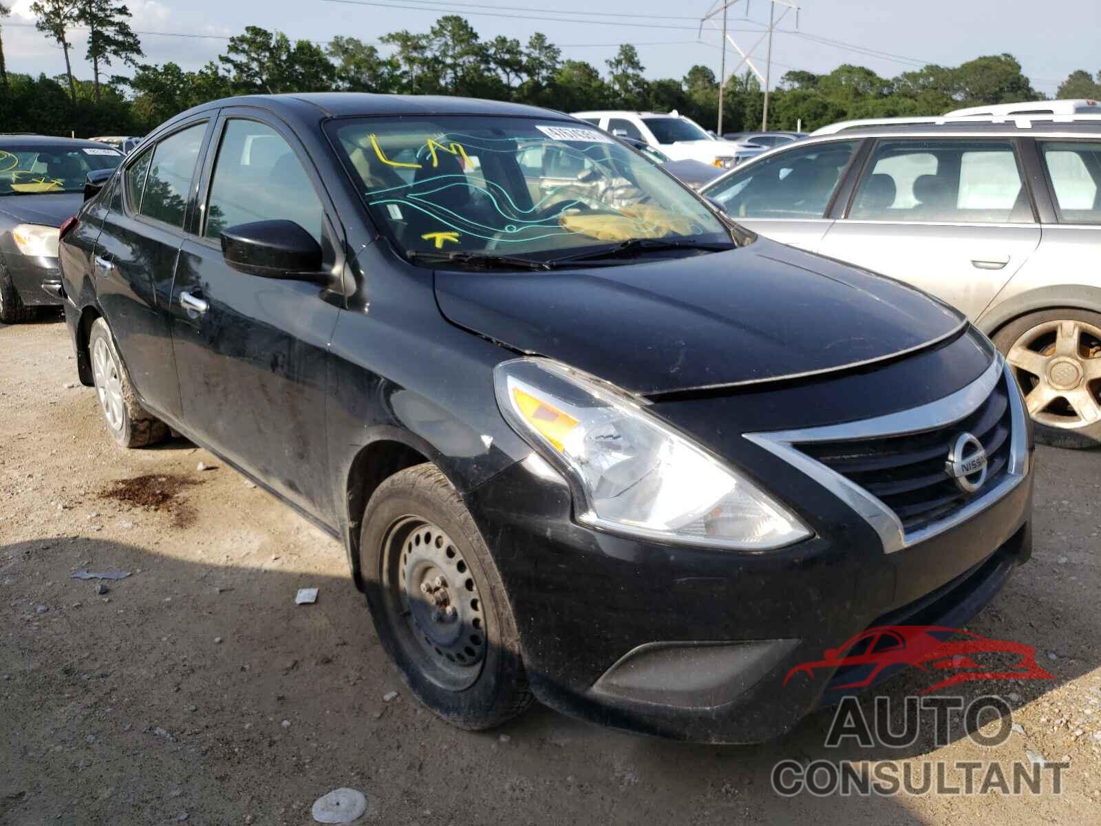 NISSAN VERSA 2017 - 3N1CN7APXHL862209