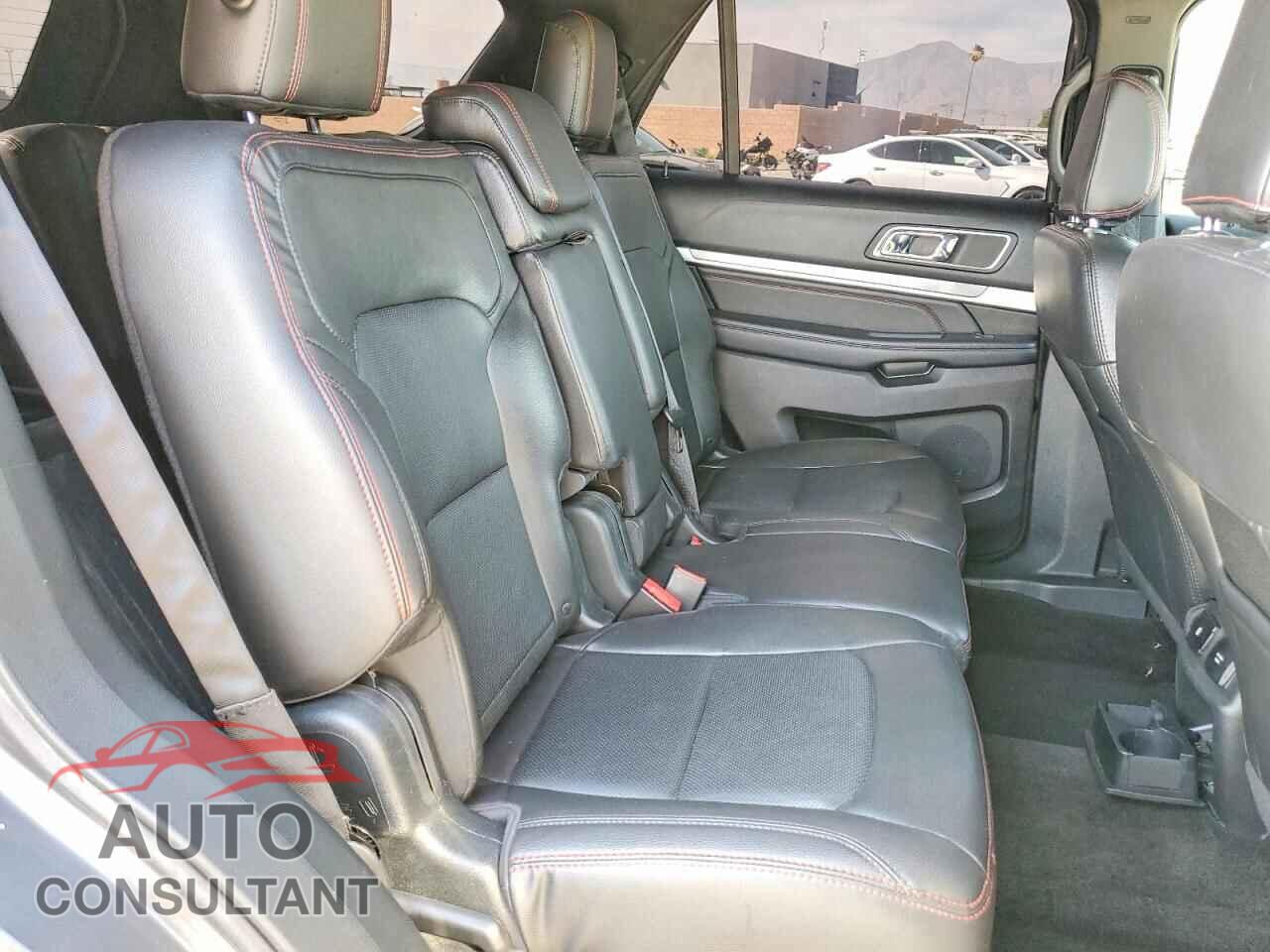 FORD EXPLORER 2018 - 1FM5K8GT3JGB18532