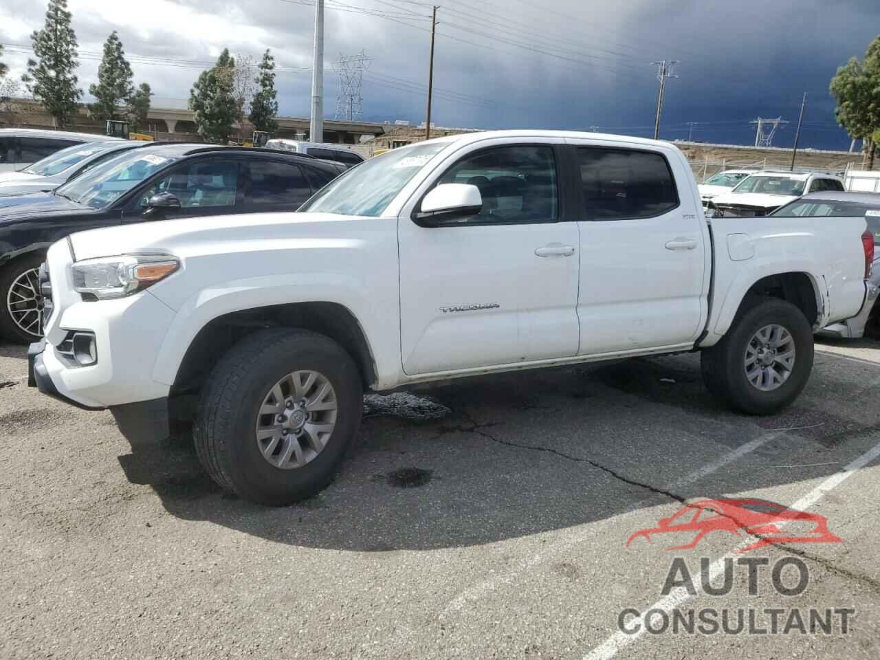 TOYOTA TACOMA 2018 - 5TFAX5GN5JX114552