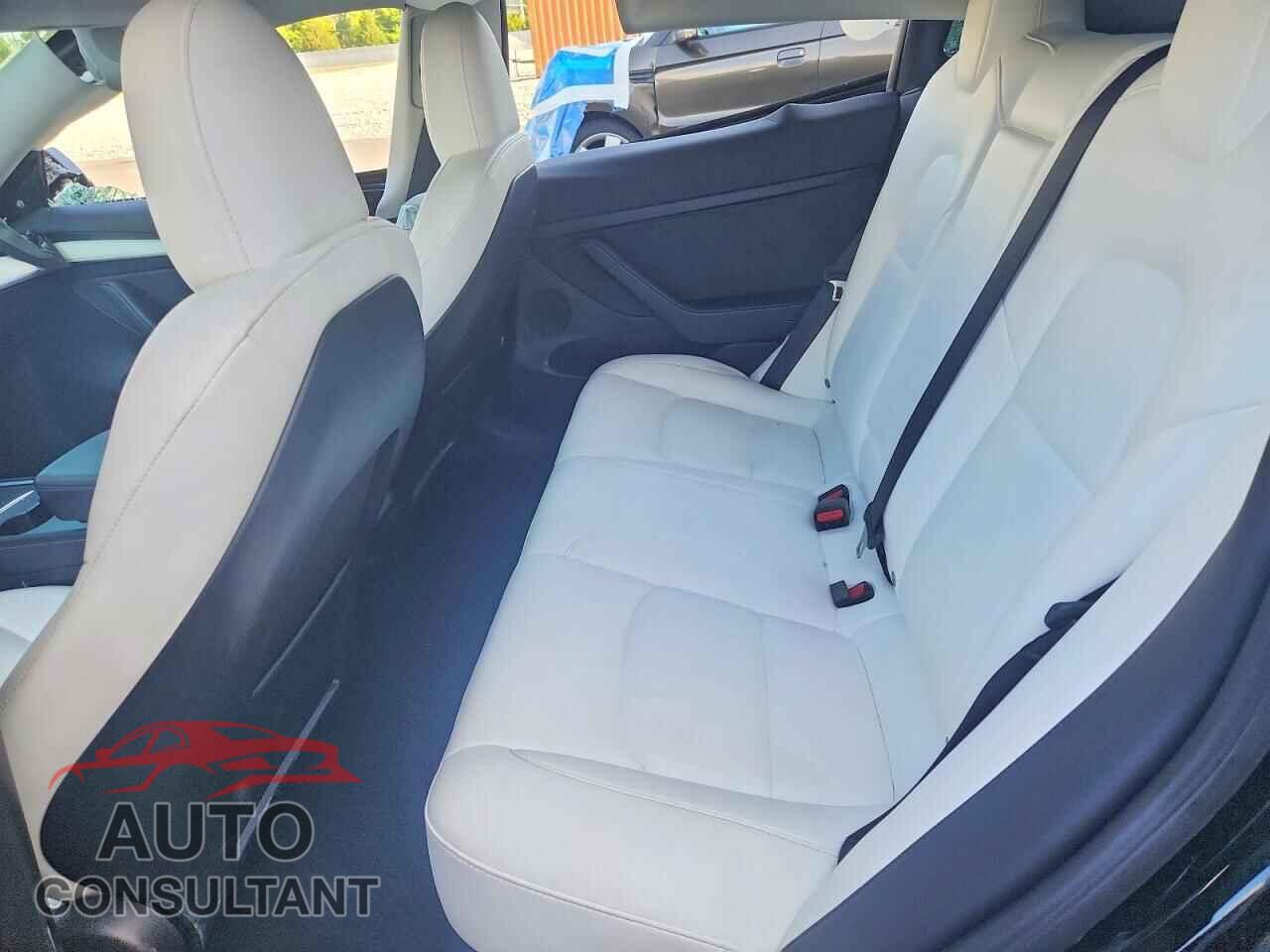 TESLA MODEL 3 2023 - 5YJ3E1EC2PF582671