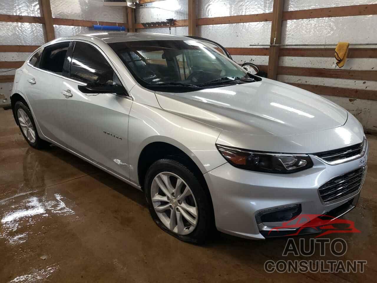 CHEVROLET MALIBU 2018 - 1G1ZD5ST6JF160178