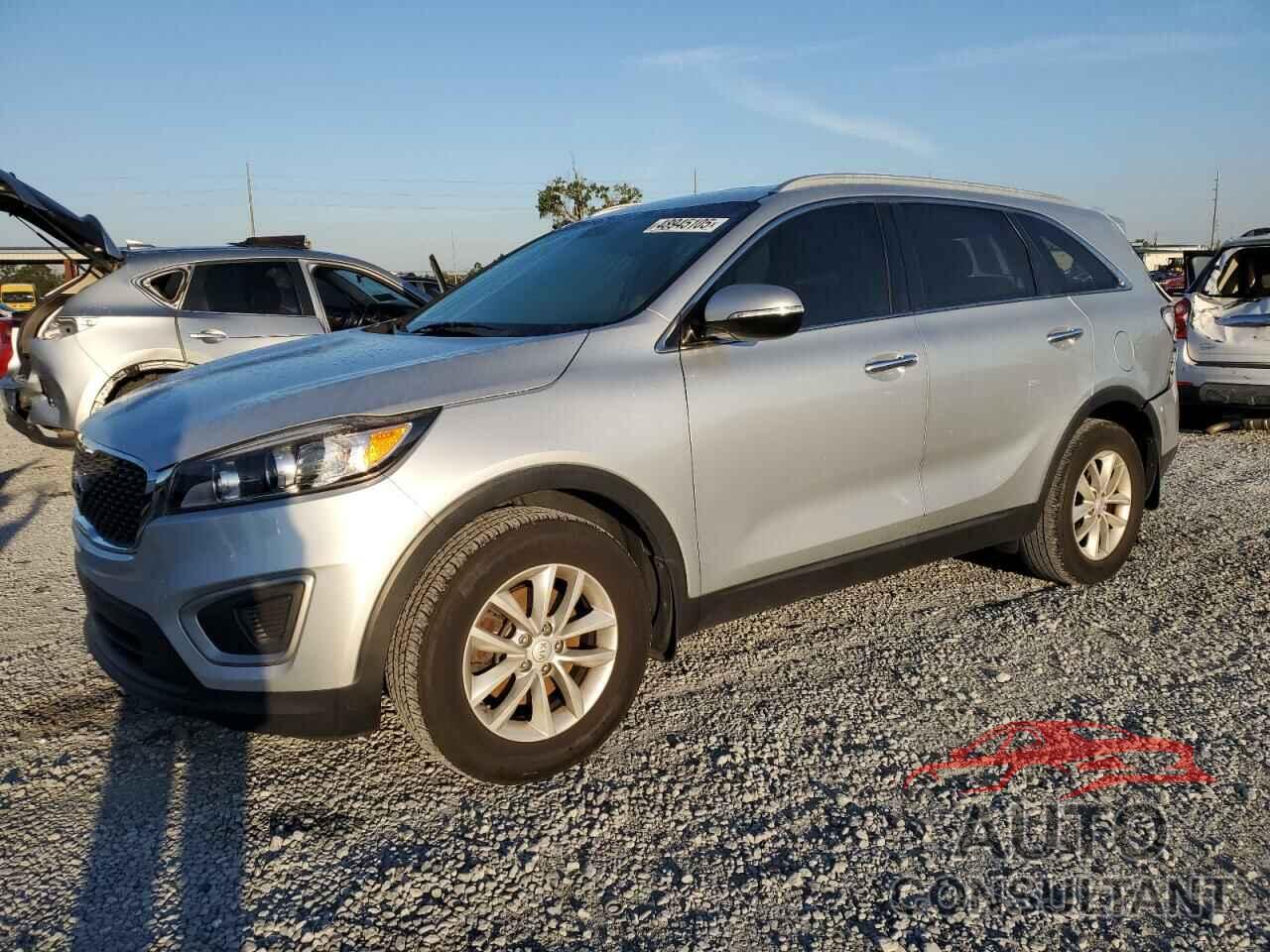 KIA SORENTO 2018 - 5XYPG4A30JG407807