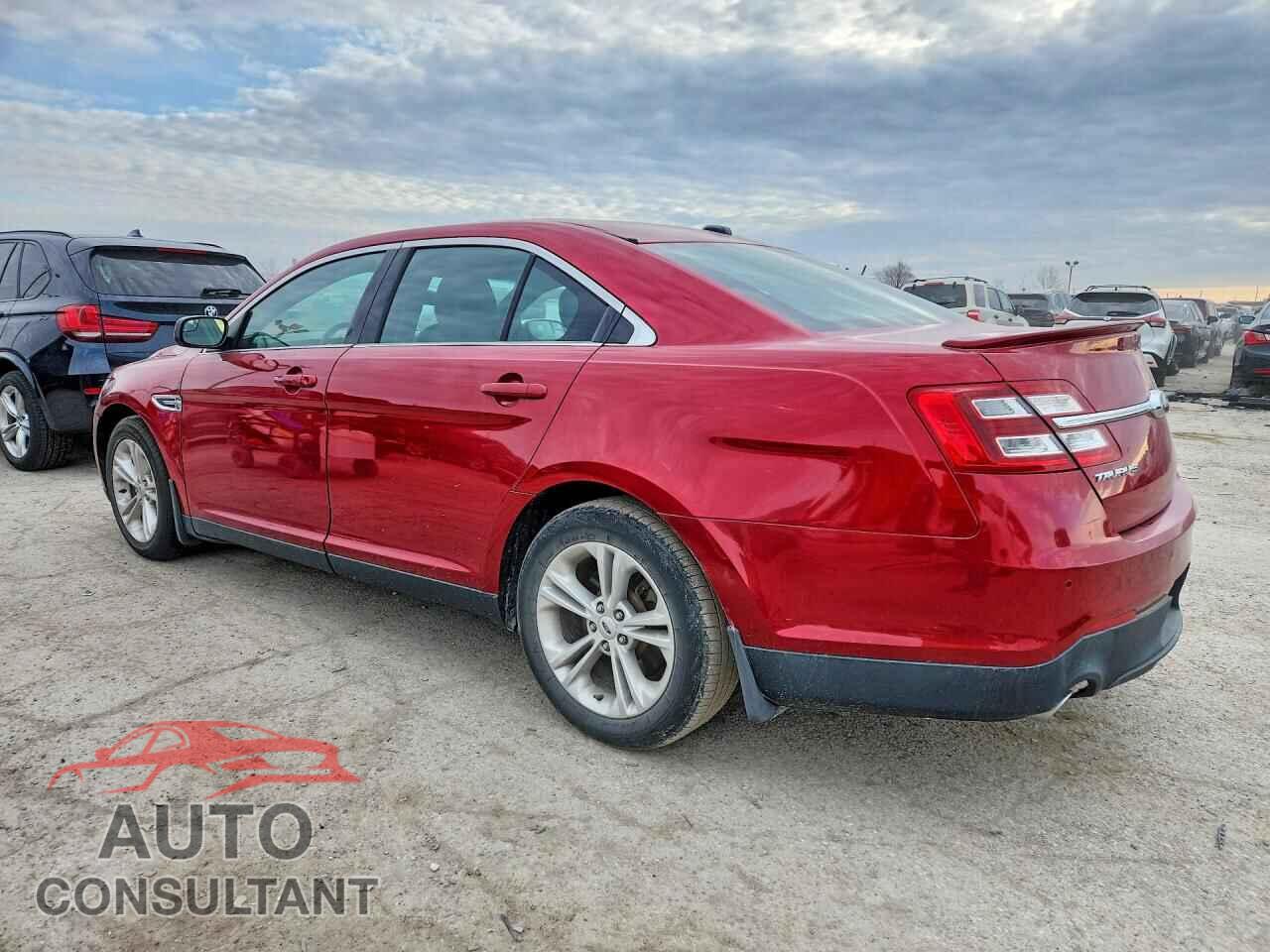 FORD TAURUS 2015 - 1FAHP2E84FG181358