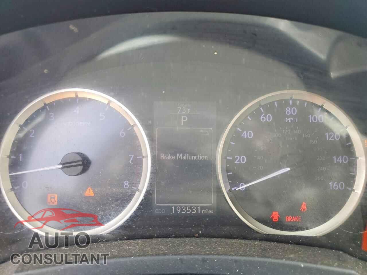 LEXUS IS 2014 - JTHCE1D28E5003690