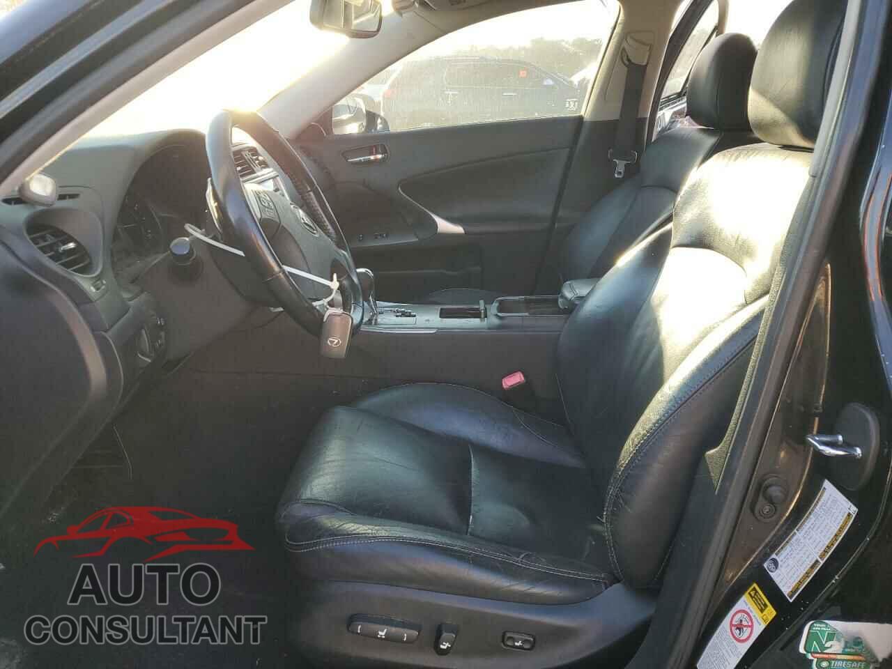 LEXUS IS 2010 - JTHBF5C2XA5109702
