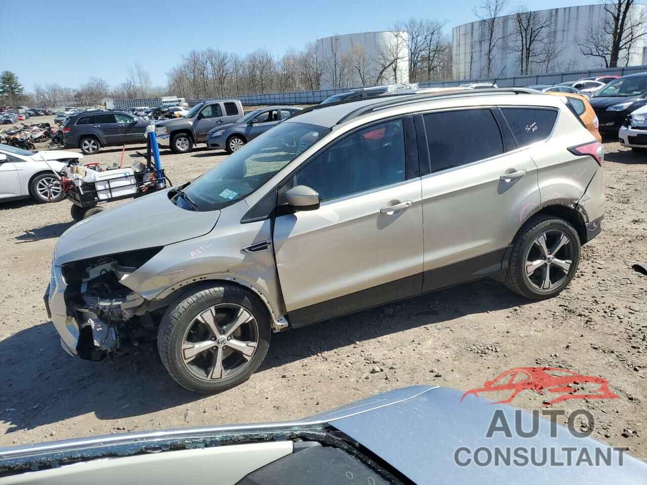 FORD ESCAPE 2017 - 1FMCU9GD0HUC30409